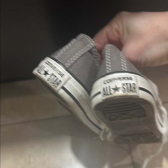 🍦 KIDS CONVERSE SNEAKERS 🍦 - Picture 3 of 8